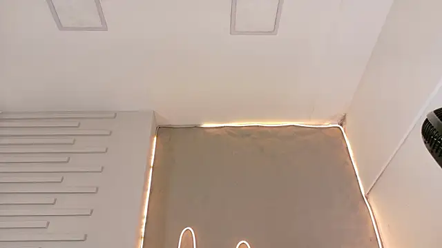 Chat +18 de Shanntal_ ao vivo