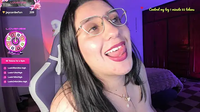tellmemaddie's Live XXX Chat