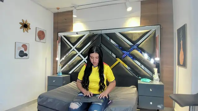 SkyCollins Obrolan Langsung XXX