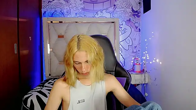 Larry_craft's Live XXX Chat