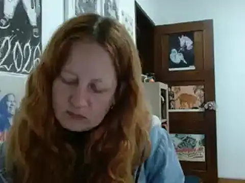 Онлайн чат XXX ViioletaMora