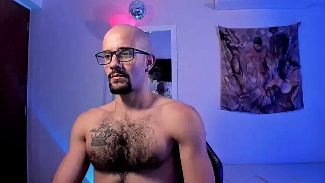 Онлайн чат XXX LarryGarzon