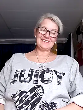 Chatroom XXX en direct de irinamaux