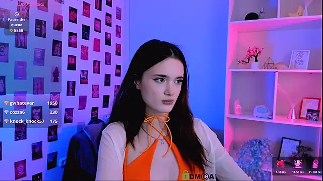 liana_kisses: απευθείας συνομιλία ΧΧΧ