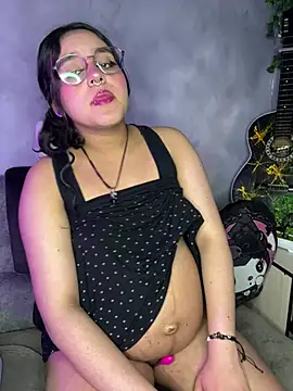 دردشة ambar__devon الجنسية المباشرة