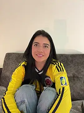 KallyMyller1 Adlı Modelin Canlı XXX Sohbeti