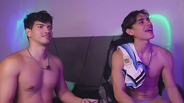 bbbeachboy's Live XXX Chat