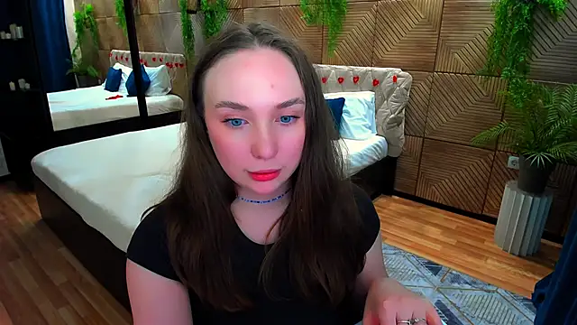 TrueReincarnation Live XXX-chat