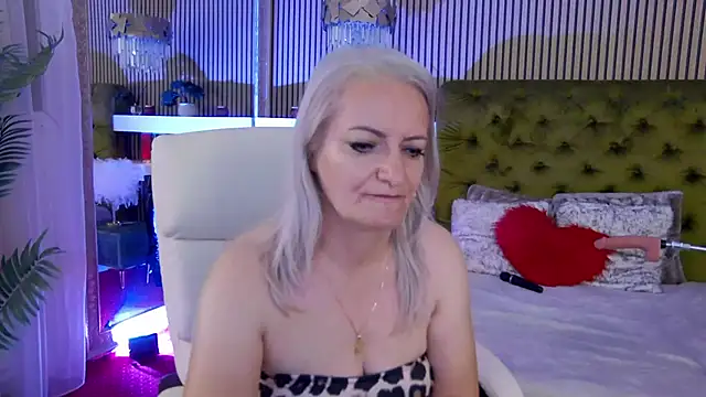 LadyTouch Live XXX-chat