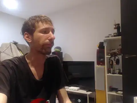 iLoveElusiveCats – Naživo XXX chat