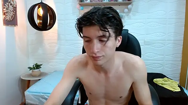 Chat +18 de Marcoviolet ao vivo