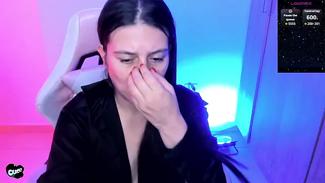 Živý XXX chat Saskyaa