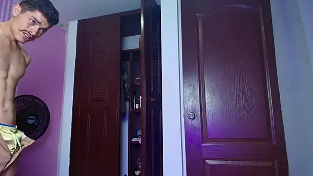 taylor_Stele 라이브 XXX 채팅