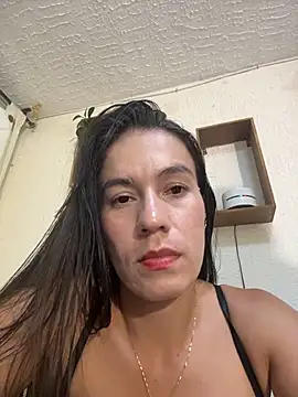 Penny_09 Adlı Modelin Canlı XXX Sohbeti