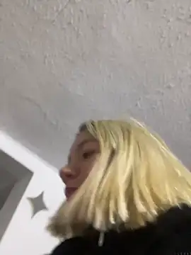 XXX chat uživo modela noah_ec