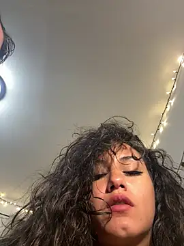 Kittybangerangbang Show in webcam