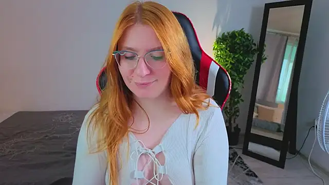 Chatroom XXX en direct de AliceBrightside
