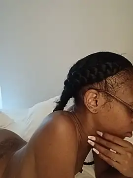 Jasmine_FullsShine Chat XXX in diretta