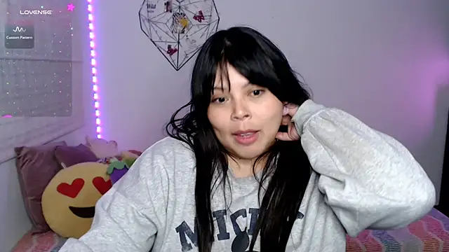 EllieMoonX Chat XXX in diretta