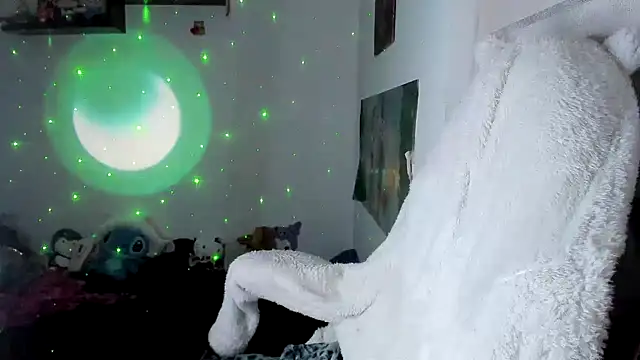 Онлайн чат XXX Shaddycute_