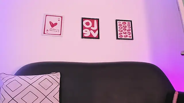 Tiana_prince Chat XXX in diretta