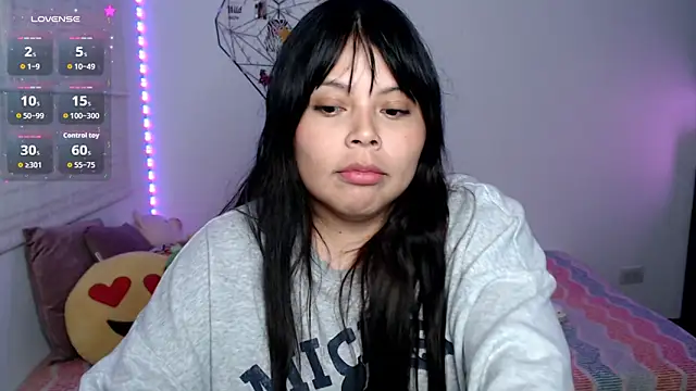 EllieMoonX Live XXX-chat