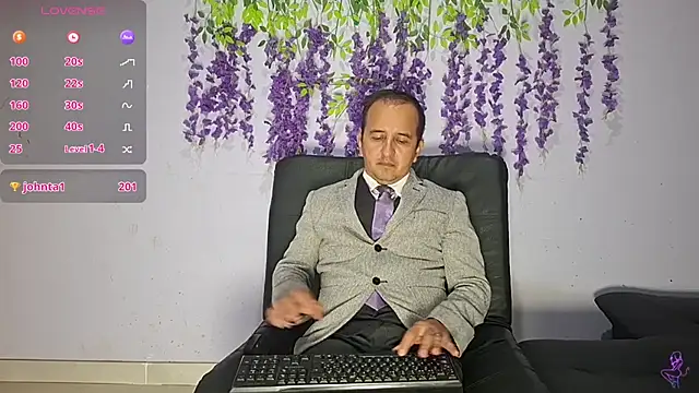 GreisyAndHazzan Adlı Modelin Canlı XXX Sohbeti