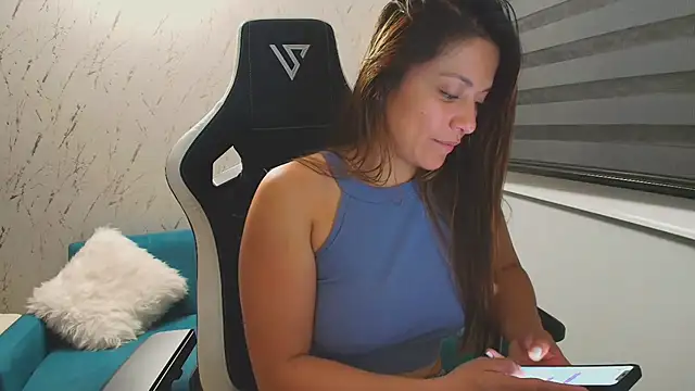 Marafit_'s Live XXX Chat