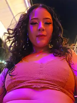 Chatroom XXX en direct de DollyRosee