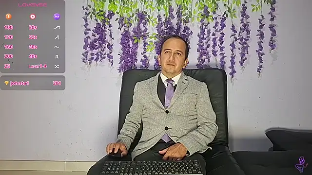 GreisyAndHazzan's Live XXX Chat