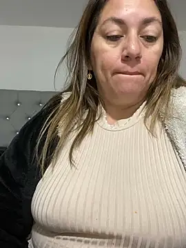 SCARLET-20 live XXX chat