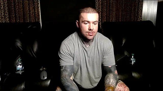 nathaniel_13 Webcam-Show