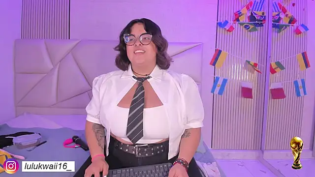 lulukawai16 Chat XXX in diretta