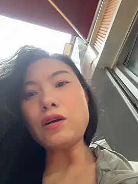 soso_606 Adlı Modelin Canlı XXX Sohbeti