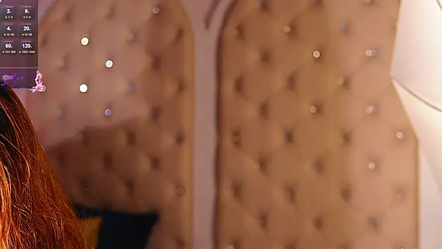دردشة caroline_adams_ الجنسية المباشرة