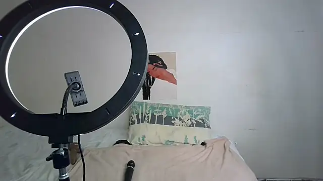 COCO__JUICY élő XXX-chatje