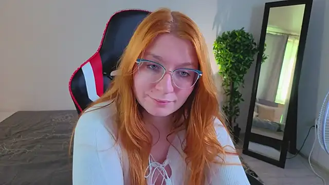 XXX chat uživo modela AliceBrightside