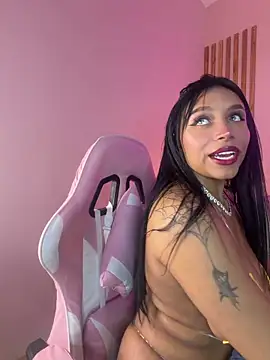 MadeleineSanez Live XXX-Chat