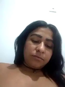 Scarlet_01_ Adlı Modelin Canlı XXX Sohbeti
