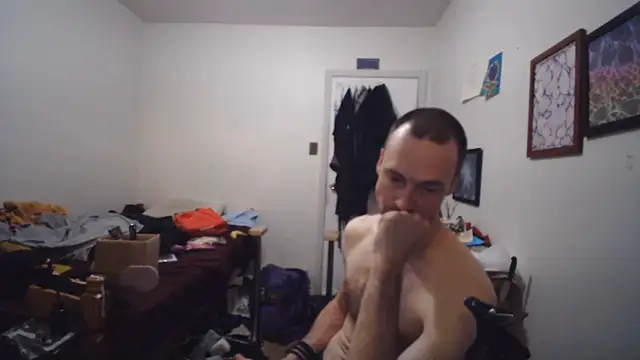 JohnnyMoves Live XXX Chat