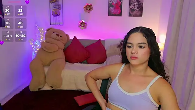 MaraVelvett Chat XXX live
