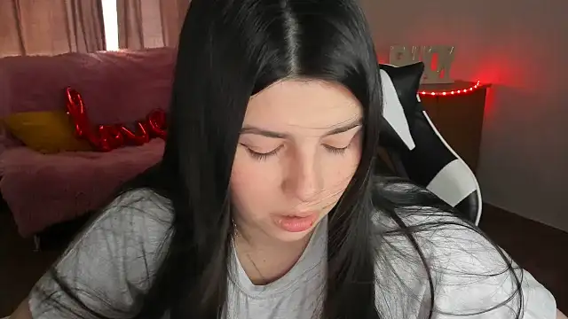 KisaModel Chat XXX in diretta