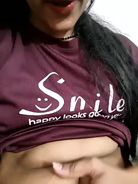 Eshwari_Chopra Chat XXX in diretta