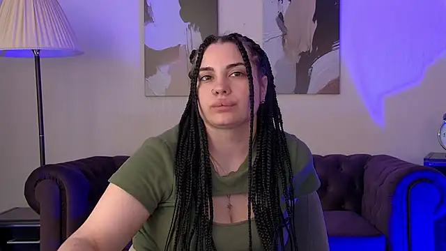 XXX chat uživo modela AdrianaToress