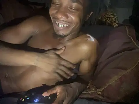 SlimeCrownzOut5 Chat XXX in diretta