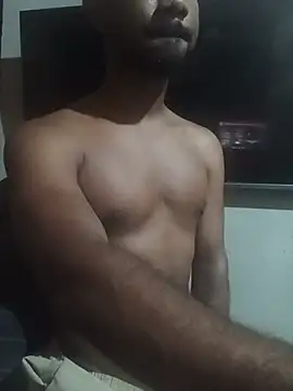 Chat +18 de CristianoRogerr ao vivo