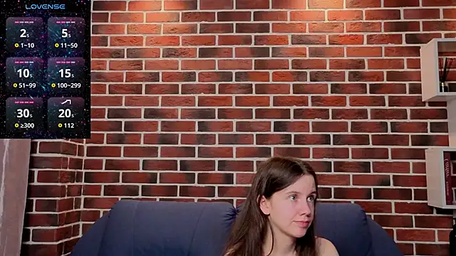 MyrtaMcclaney's Live XXX Chat