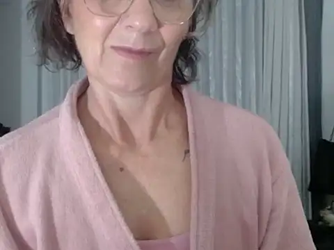 milf-sol's Live XXX Chat