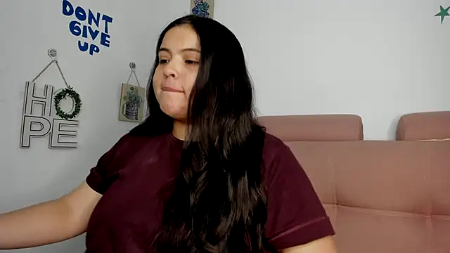 צ'אט XXX בשידור חי של lizzie_c