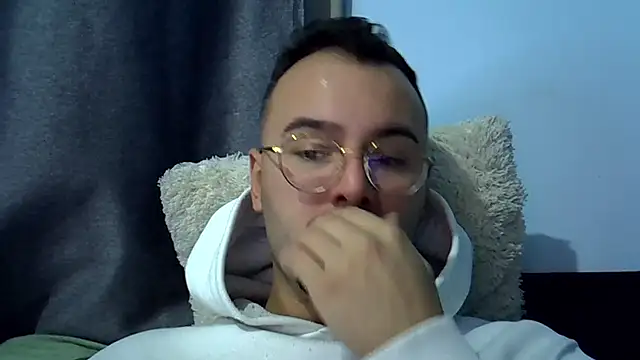 Show de piazaocwb23 na webcam